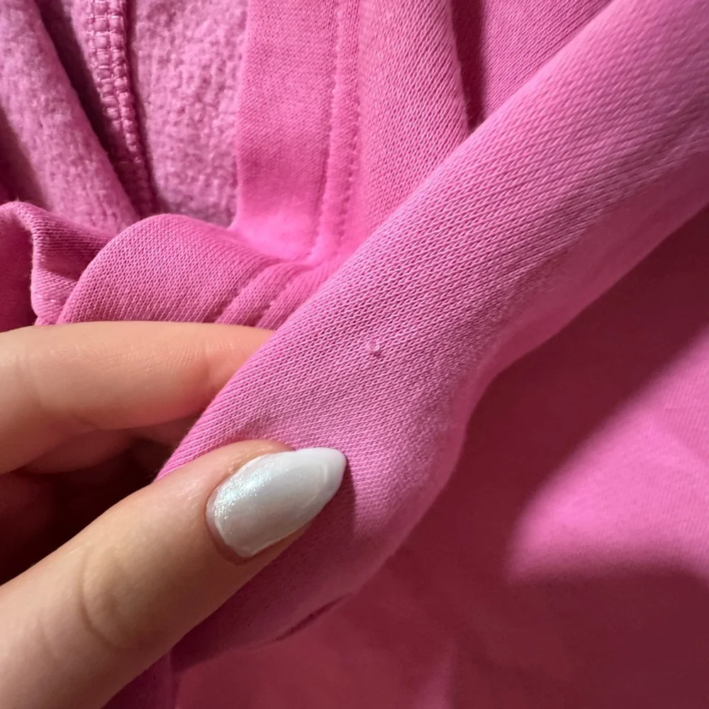 Nike Kids Hoodie in Bright Pink - Picture 4 of 4